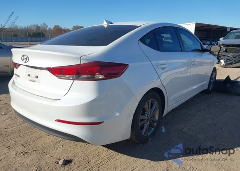 2018 Hyundai Elantra Value Edition z USA, uszkodzony, nr VIN 5NPD84LF3JH360062